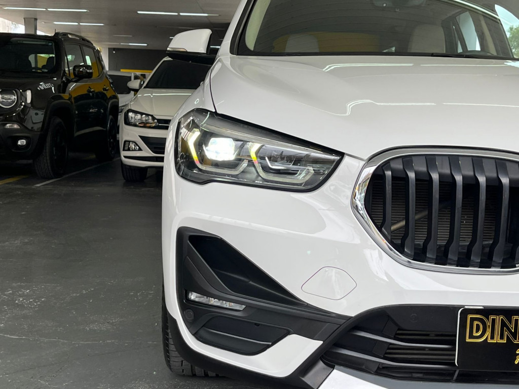 Imagem do veículo X1 2.0 TURBO ACTIVEFLEX SDRIVE20! 42.000 KM! REVISÕES SÓ NA BMW!