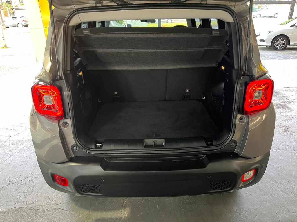 Imagem do veículo RENEGADE AT 2.0 TURBO DIESEL LONGITUDE 4X4 ! 46.000 KM! NOVA!