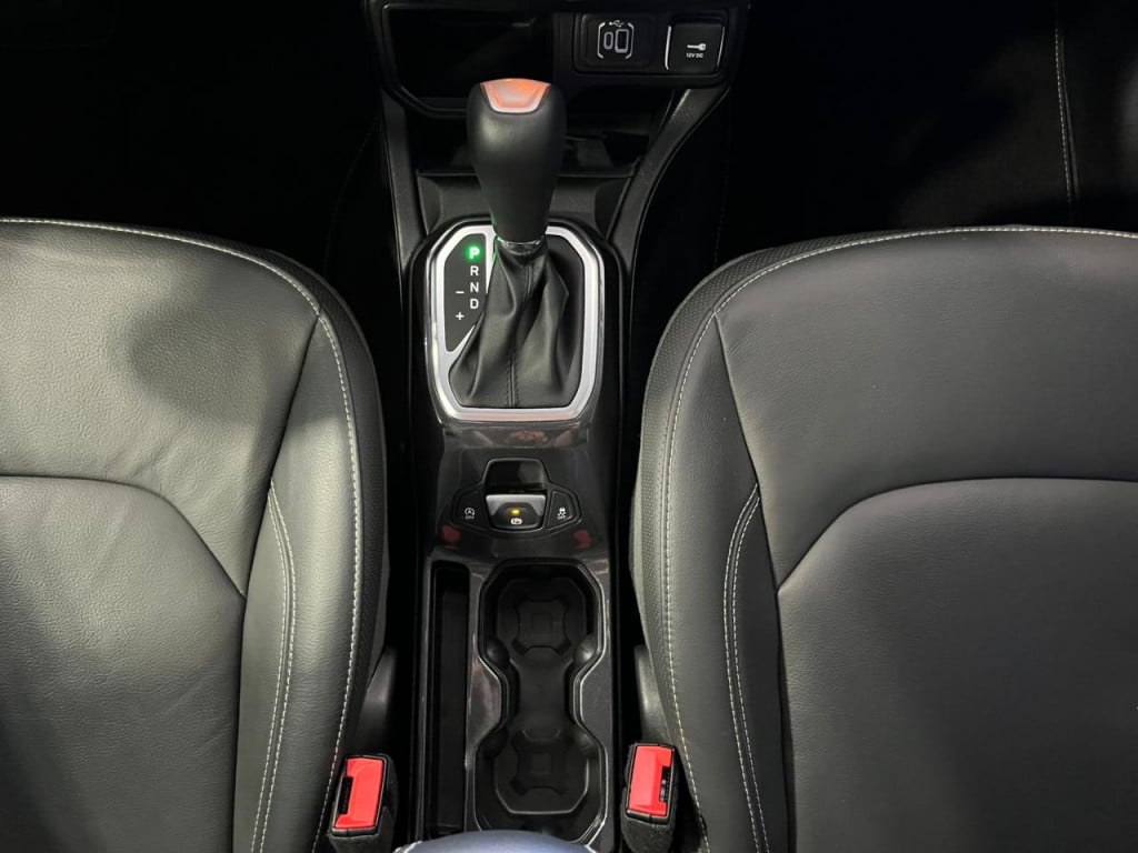 Imagem do veículo RENEGADE T270 1.3 TB  LONGITUDE DARK PACK AT! 10.000 KM! NOVA!