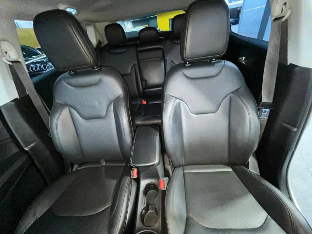 Imagem do veículo COMPASS 2.0 FLEX LONGITUDE AT! APENAS 59.000 KM!
