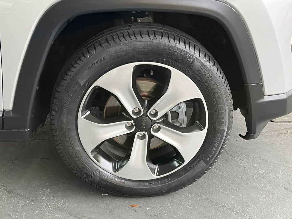 Imagem do veículo COMPASS 2.0 FLEX LONGITUDE AT! APENAS 59.000 KM!