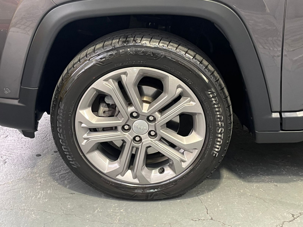 Imagem do veículo COMPASS 1.3 T270 TURBO FLEX LONGITUDE ! NA GARANTIA! 36.000 KM!