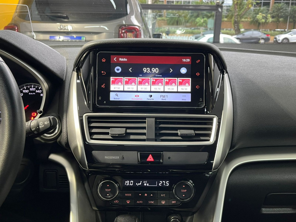Imagem do veículo ECLIPSE CROSS 1.5 MIVEC TURBO HPE-S CVT! REVISÕES NA MITSUBISHI!