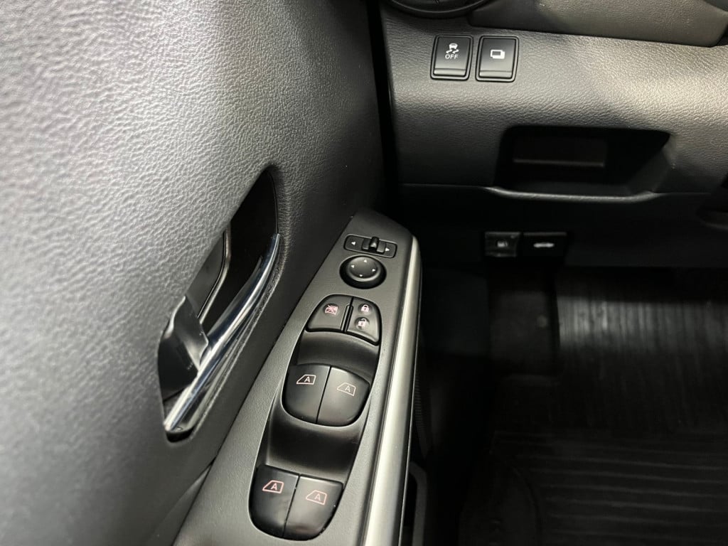 Imagem do veículo KICKS 1.6 FLEXSTART SV XTRONIC! AUTOMÁTICA! 32.000 KM!