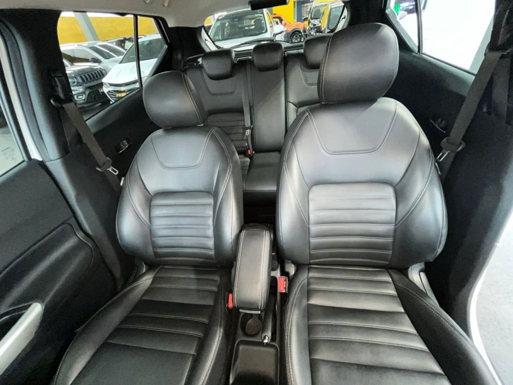 Imagem do veículo KICKS 1.6 FLEXSTART SV XTRONIC! AUTOMÁTICA! 32.000 KM!