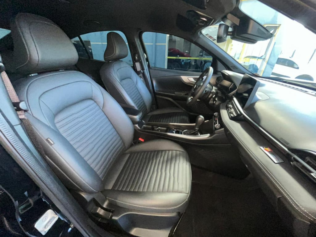 Imagem do veículo FASTBACK 1.3 TURBO 270 FLEX LIMITED EDITION AT6! 14.000 KM ! NA GARANTIA!