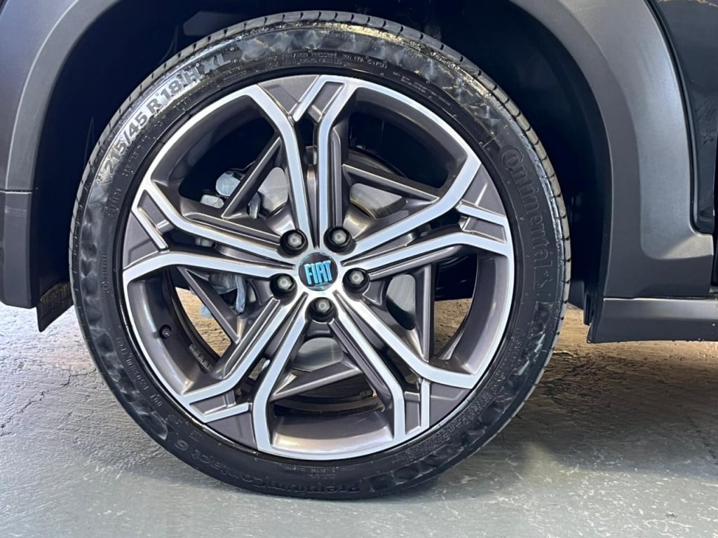 Imagem do veículo FASTBACK 1.3 TURBO 270 FLEX LIMITED EDITION AT6! 14.000 KM ! NA GARANTIA!
