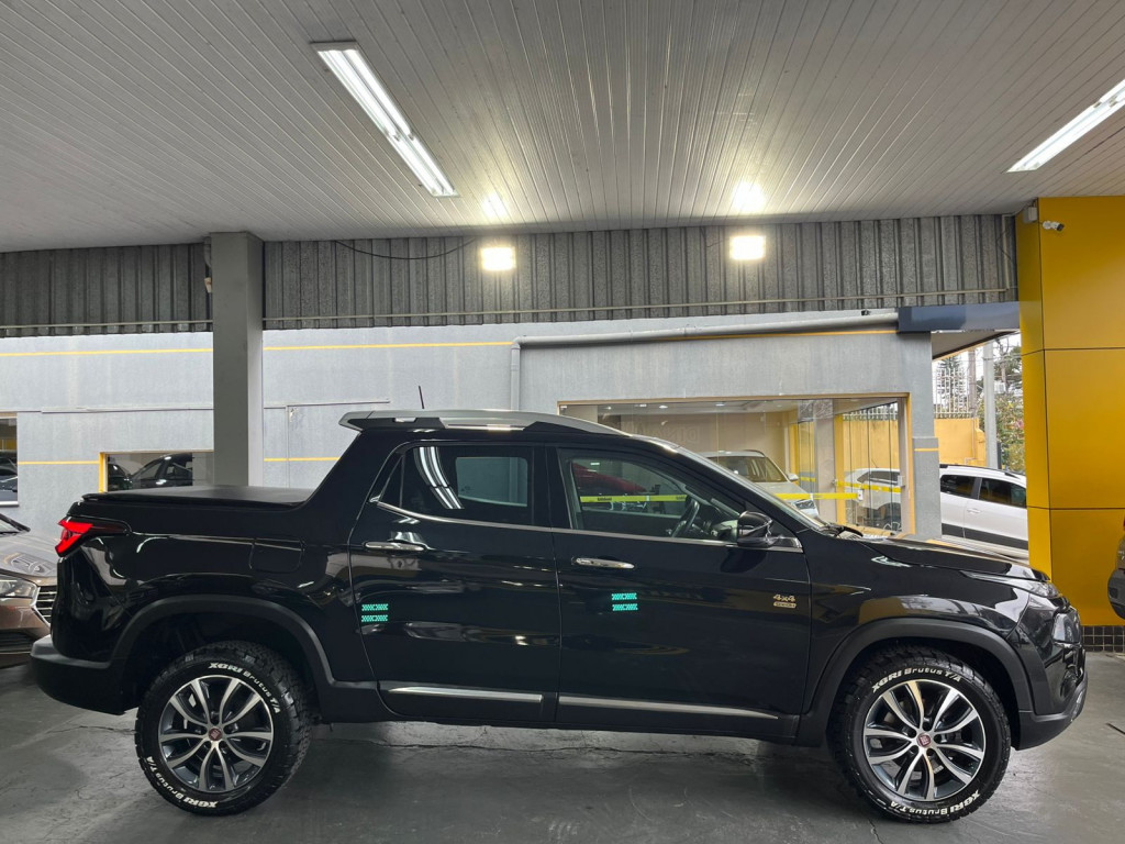 Imagem do veículo TORO 2.0 16V TURBO DIESEL VOLCANO 4WD AT9! 49.000 KM