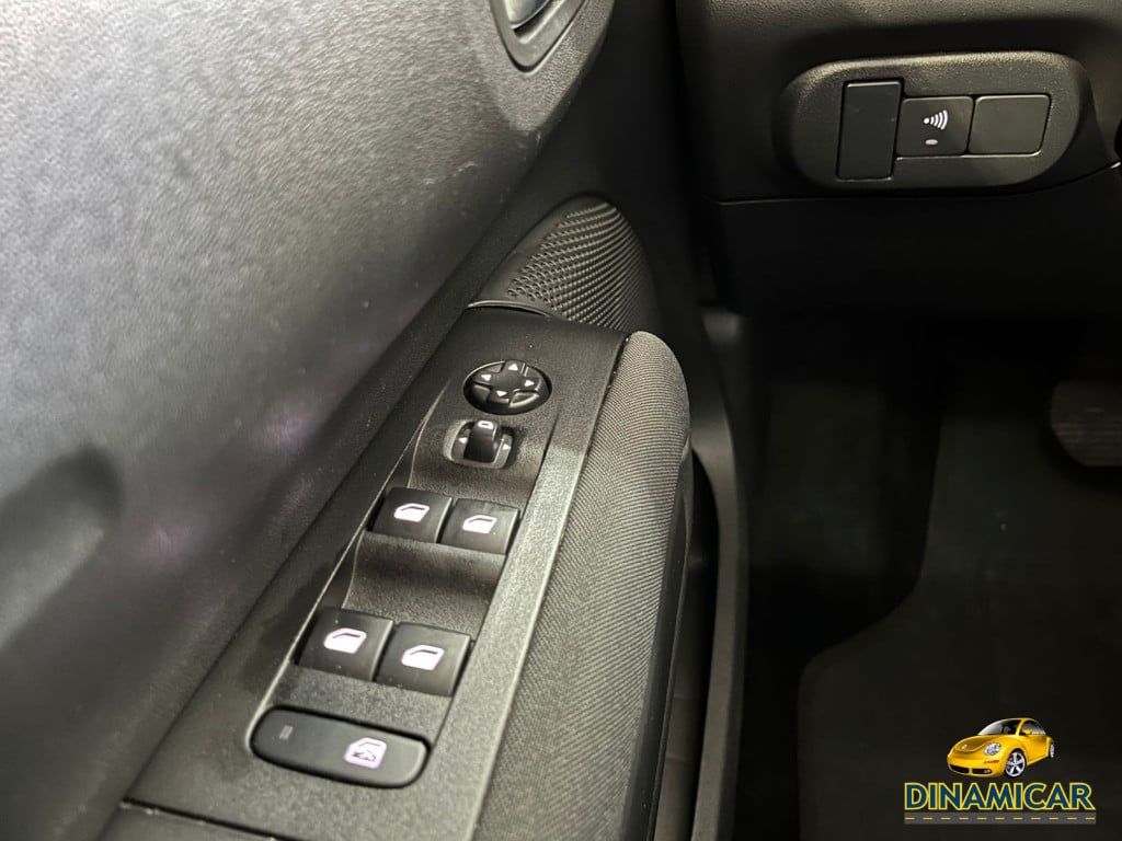 Imagem do veículo C4 CACTUS 1.6 THP FLEX SHINE PACK! APENAS 56.000 KM!