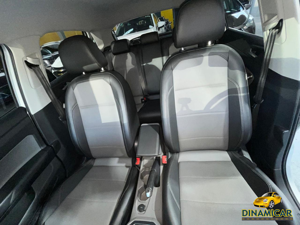Imagem do veículo POLO 1.0 200 TSI HIGHLINE AT! TOP DE LINHA! APENAS 73.000 KM!