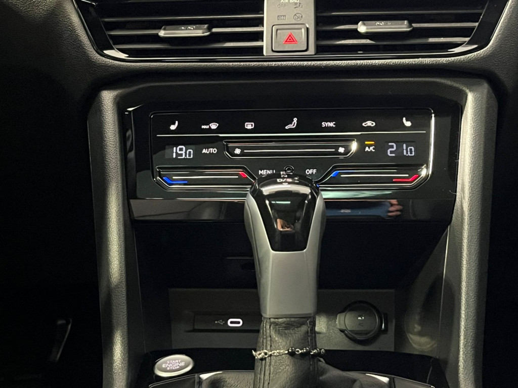 Imagem do veículo TAOS HIGHLINE 1.4 250 TSI FLEX 2025 TOP DE LINHA!