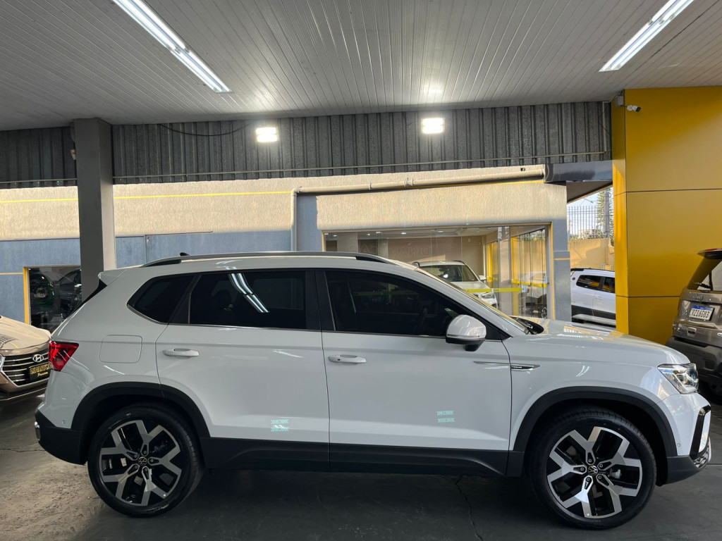 Imagem do veículo TAOS HIGHLINE 1.4 250 TSI FLEX 2025 TOP DE LINHA!
