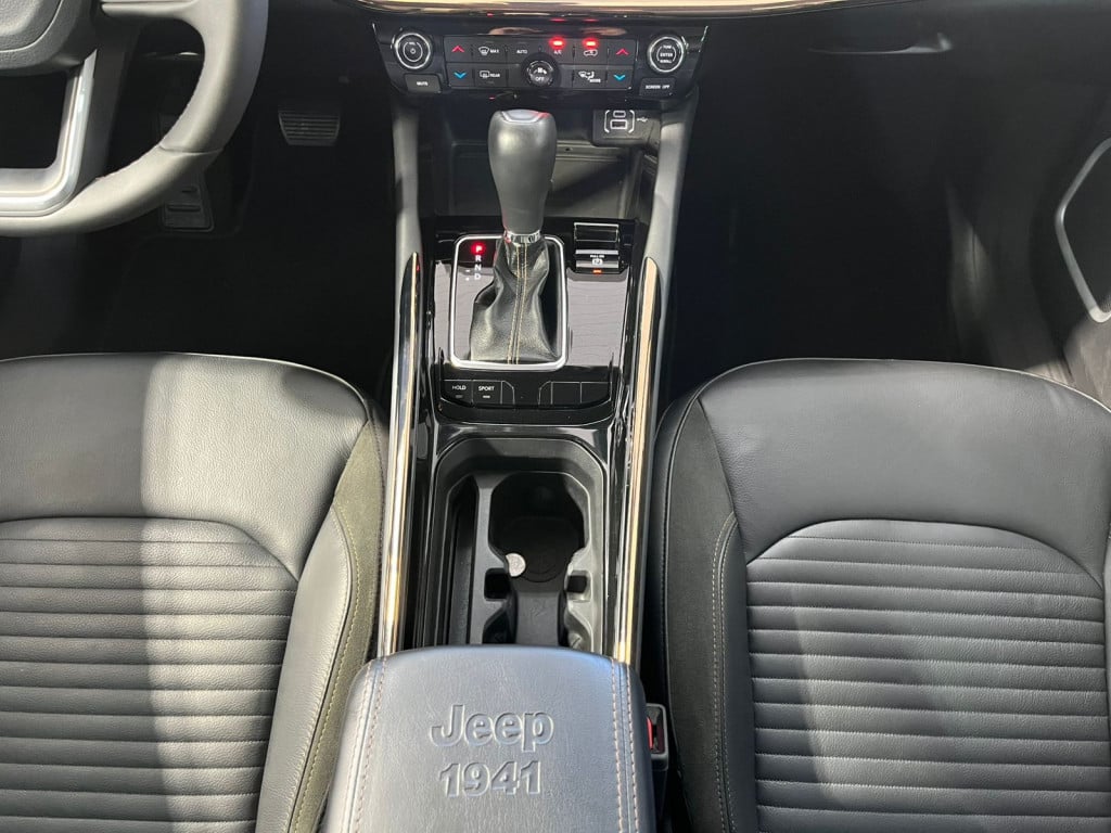 Imagem do veículo COMMANDER LIMITED 1.3 TURBO 7 LUGARES! 39.000 KM! GARANTIA ATÉ 02/2028!