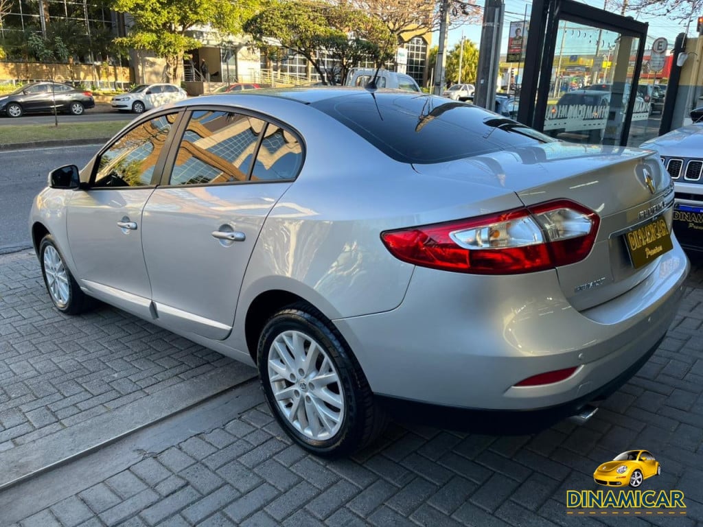Imagem do veículo RENAULT FLUENCE 2.0 DYNAMIQUE 16V FLEX 4P AUTOMÁTICO