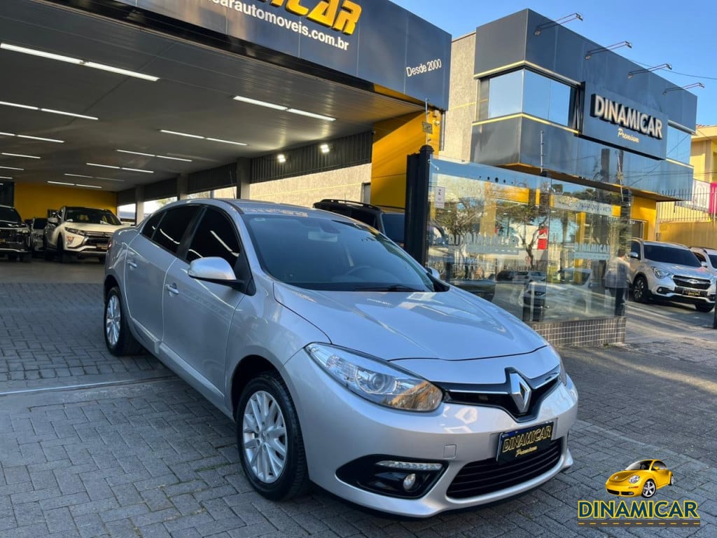 Imagem do veículo RENAULT FLUENCE 2.0 DYNAMIQUE 16V FLEX 4P AUTOMÁTICO