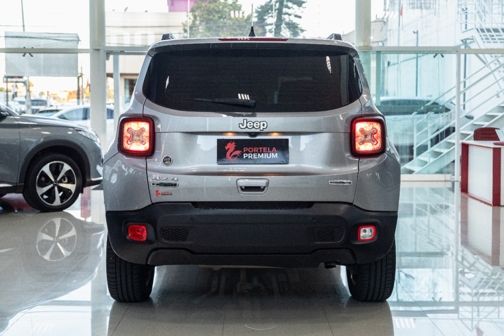 Imagem do veículo JEEP RENEGADE 2.0 16V TURBO DIESEL LONGITUDE 4P 4X4 AUTOMÁTICO
