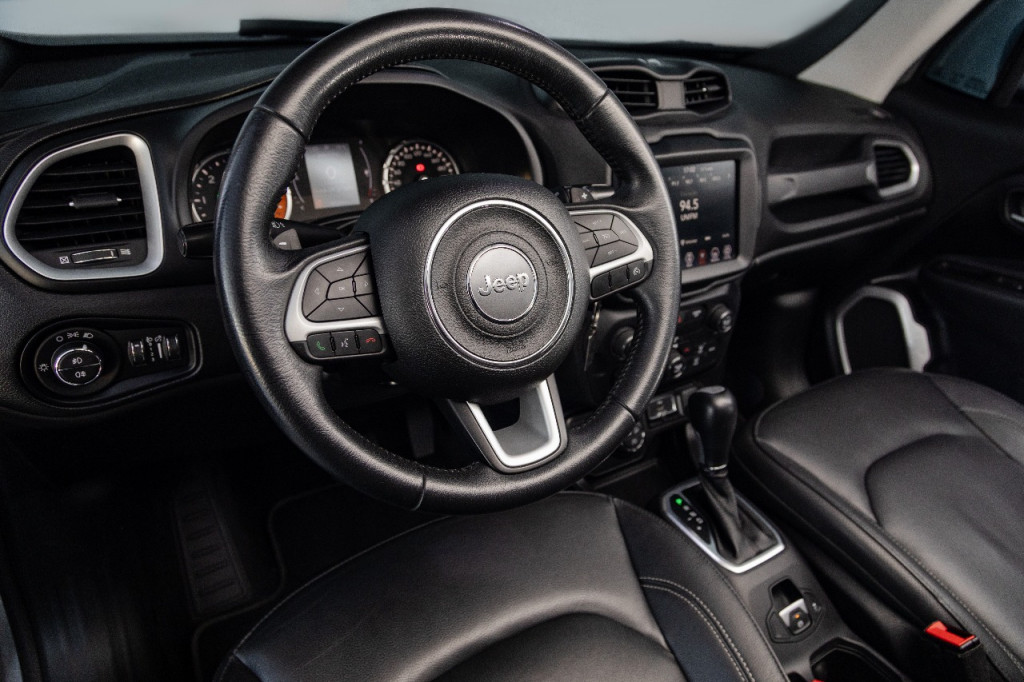 Imagem do veículo JEEP RENEGADE 2.0 16V TURBO DIESEL LONGITUDE 4P 4X4 AUTOMÁTICO
