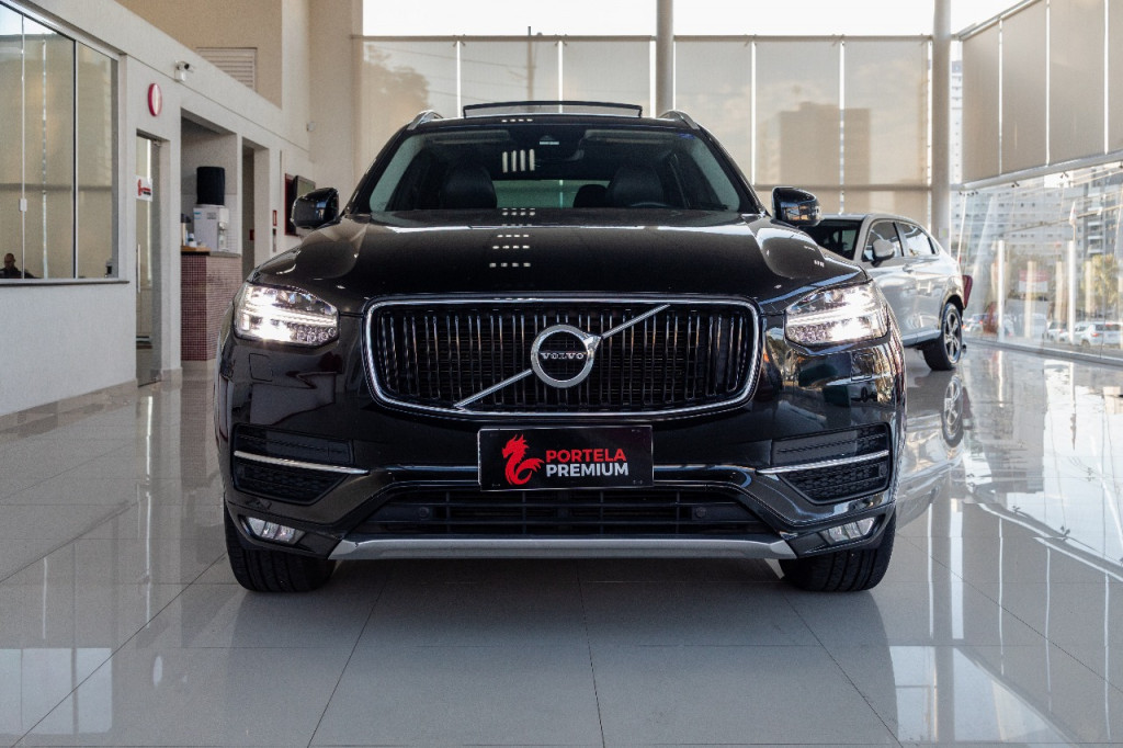 Imagem do veículo VOLVO XC90 2.0 MOMENTUM TURBO GASOLINA 4P 4X4 AUTOMÁTICO