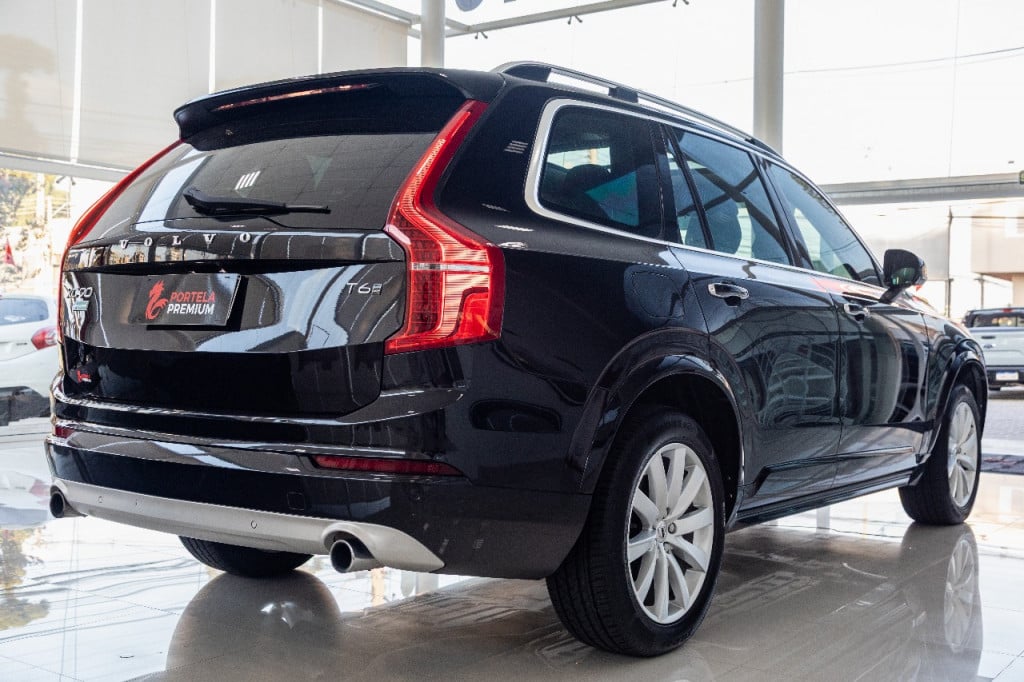 Imagem do veículo VOLVO XC90 2.0 MOMENTUM TURBO GASOLINA 4P 4X4 AUTOMÁTICO