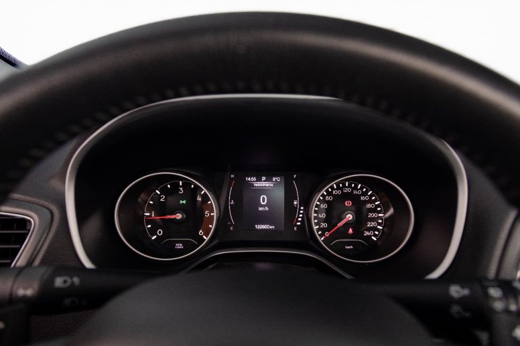 Imagem do veículo JEEP COMPASS 2.0 16V DIESEL LONGITUDE 4X4 AUTOMÁTICO