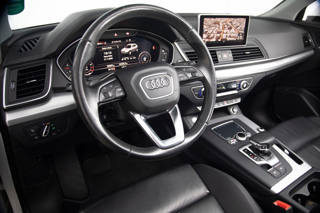 Imagem do veículo AUDI Q5 2.0 TFSI GASOLINA AMBITION S TRONIC