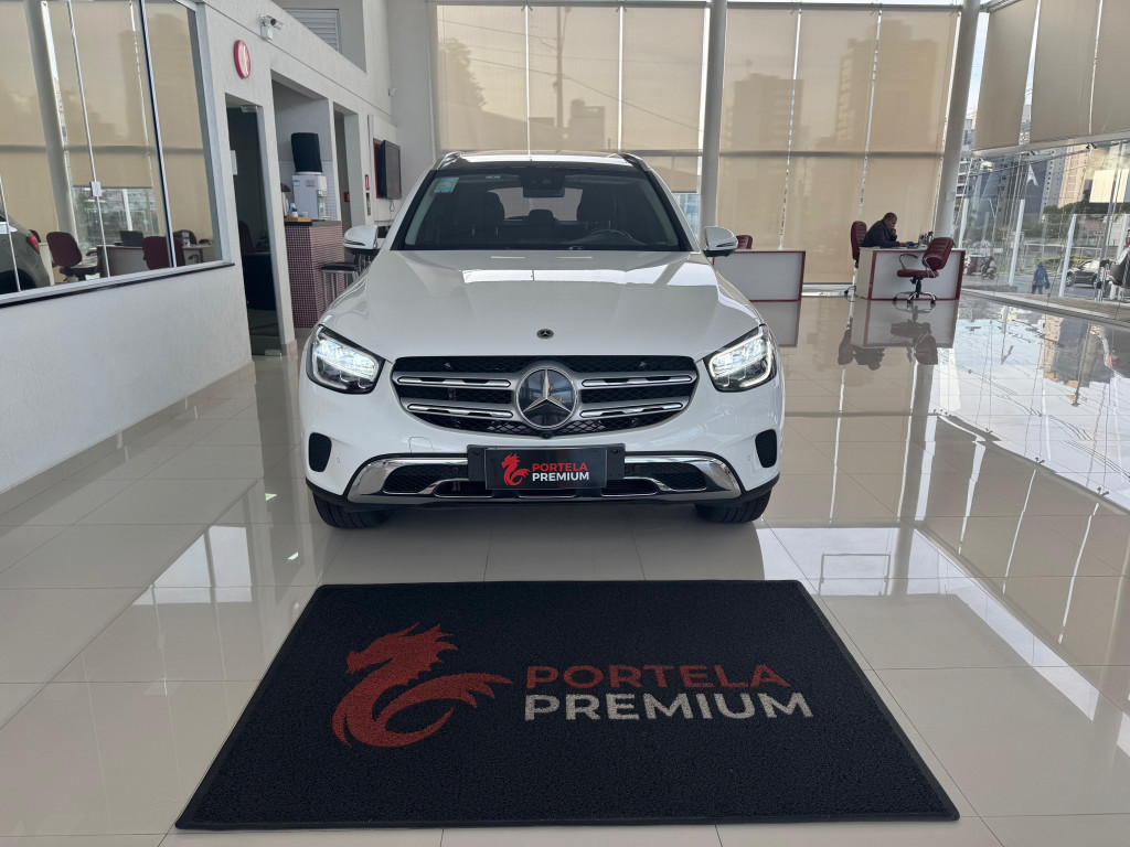 Imagem do veículo MERCEDES-BENZ GLC 220d 2.0 TURBO DIESEL ENDURO 9G-TRONIC