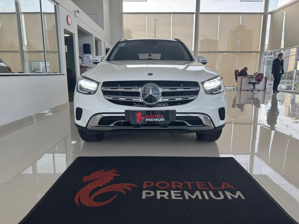 Imagem do veículo MERCEDES-BENZ GLC 220d 2.0 TURBO DIESEL ENDURO 9G-TRONIC
