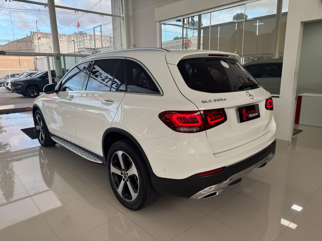 Imagem do veículo MERCEDES-BENZ GLC 220d 2.0 TURBO DIESEL ENDURO 9G-TRONIC