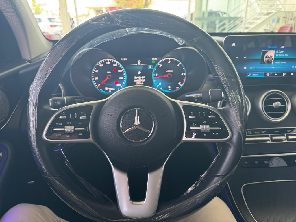 Imagem do veículo MERCEDES-BENZ GLC 220d 2.0 TURBO DIESEL ENDURO 9G-TRONIC