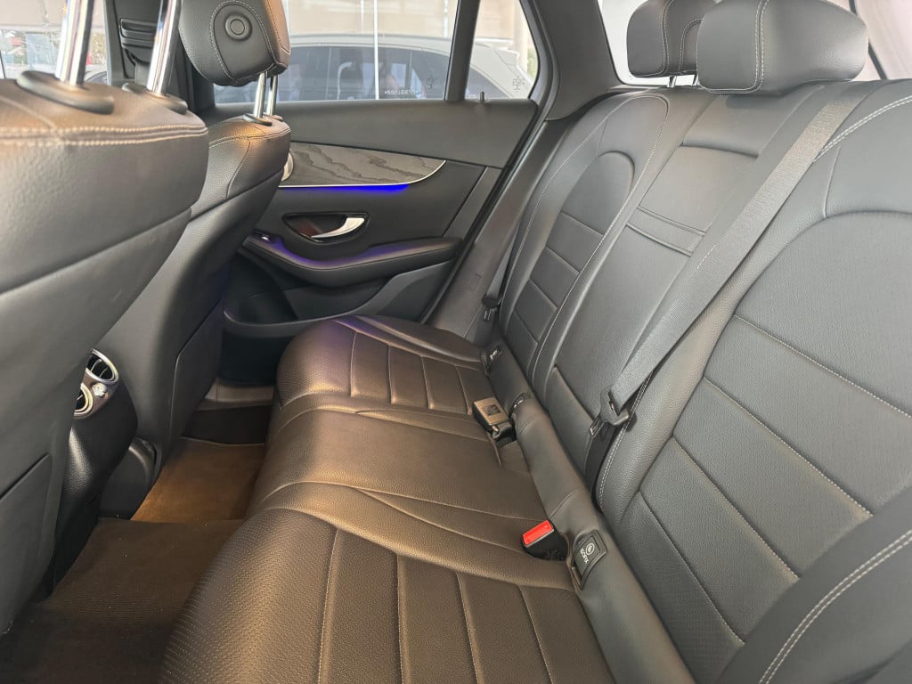 Imagem do veículo MERCEDES-BENZ GLC 220d 2.0 TURBO DIESEL ENDURO 9G-TRONIC