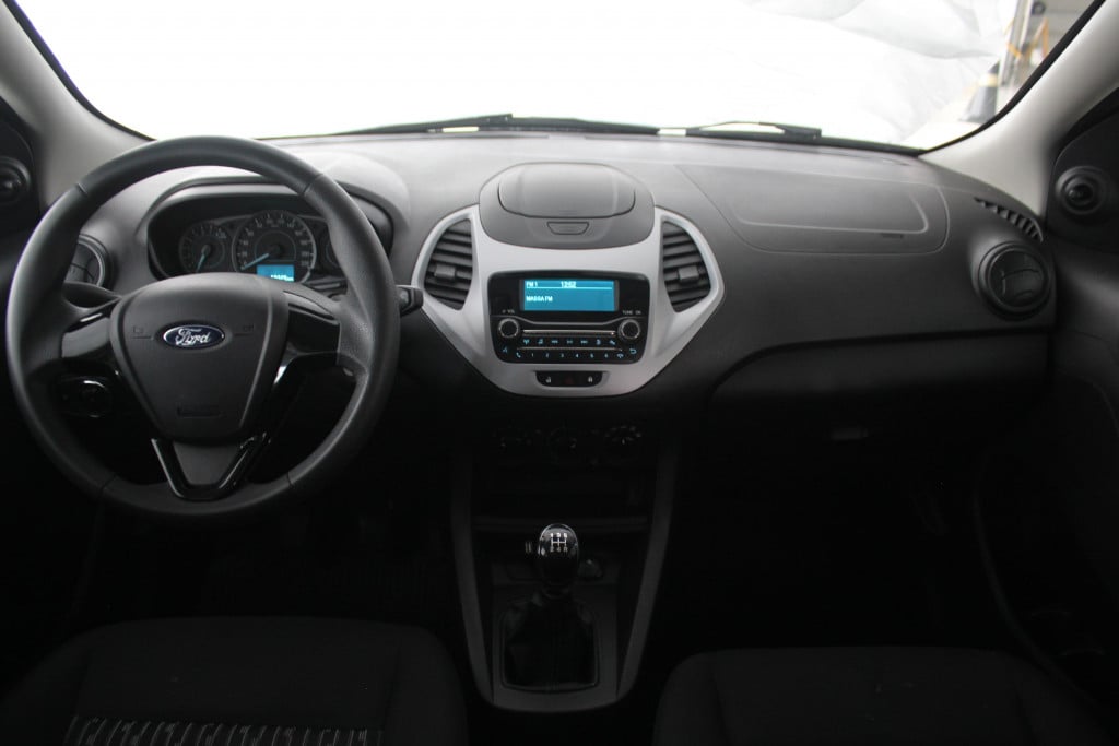 Imagem do veículo FORD KA + 1.0 SE 12V FLEX 4P MANUAL