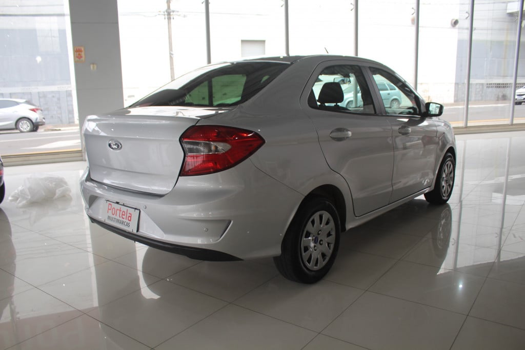 Imagem do veículo FORD KA + 1.0 SE 12V FLEX 4P MANUAL