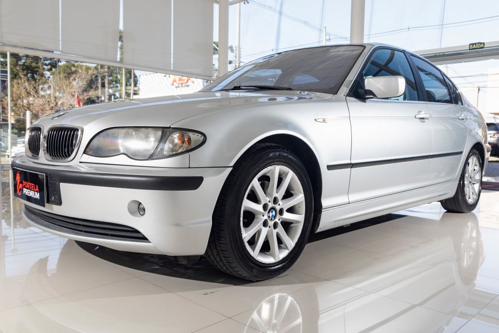 Imagem do veículo BMW 320i 2.2 24V GASOLINA 4P AUTOMÁTICO