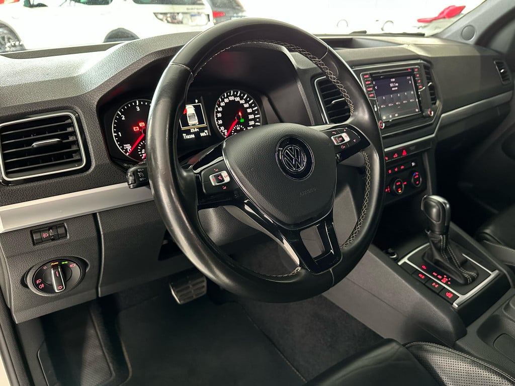 Imagem do veículo VOLKSWAGEN AMAROK 3.0 V6 TDI DIESEL HIGHLINE EXTREME CD 4MOTION AUTOMÁTICO