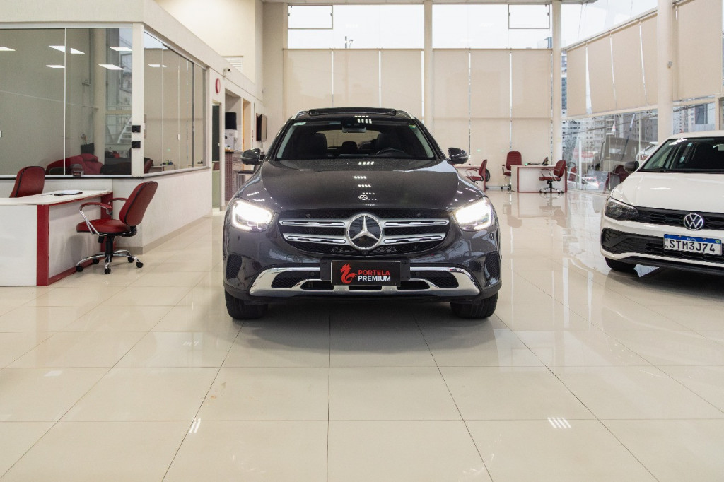 Imagem do veículo MERCEDES-BENZ GLC 220d 2.0 TURBO DIESEL ENDURO 9G-TRONIC
