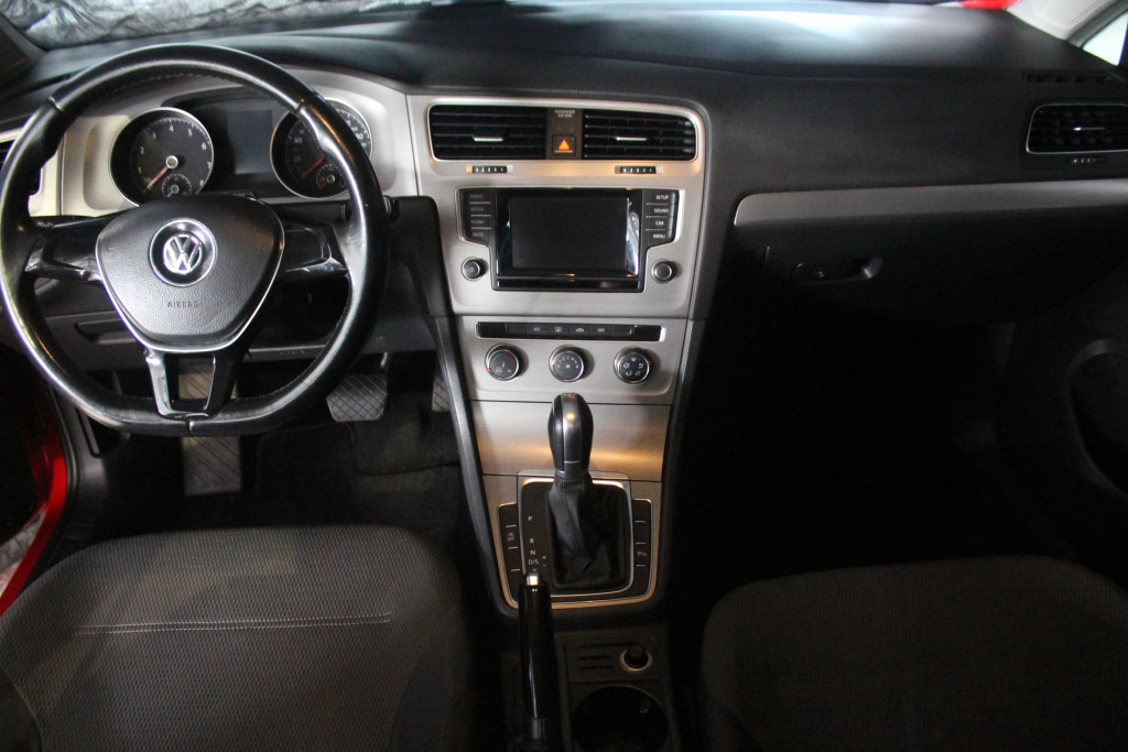 Imagem do veículo VOLKSWAGEN GOLF 1.4 TSI COMFORTLINE 16V GASOLINA 4P AUTOMÁTICO