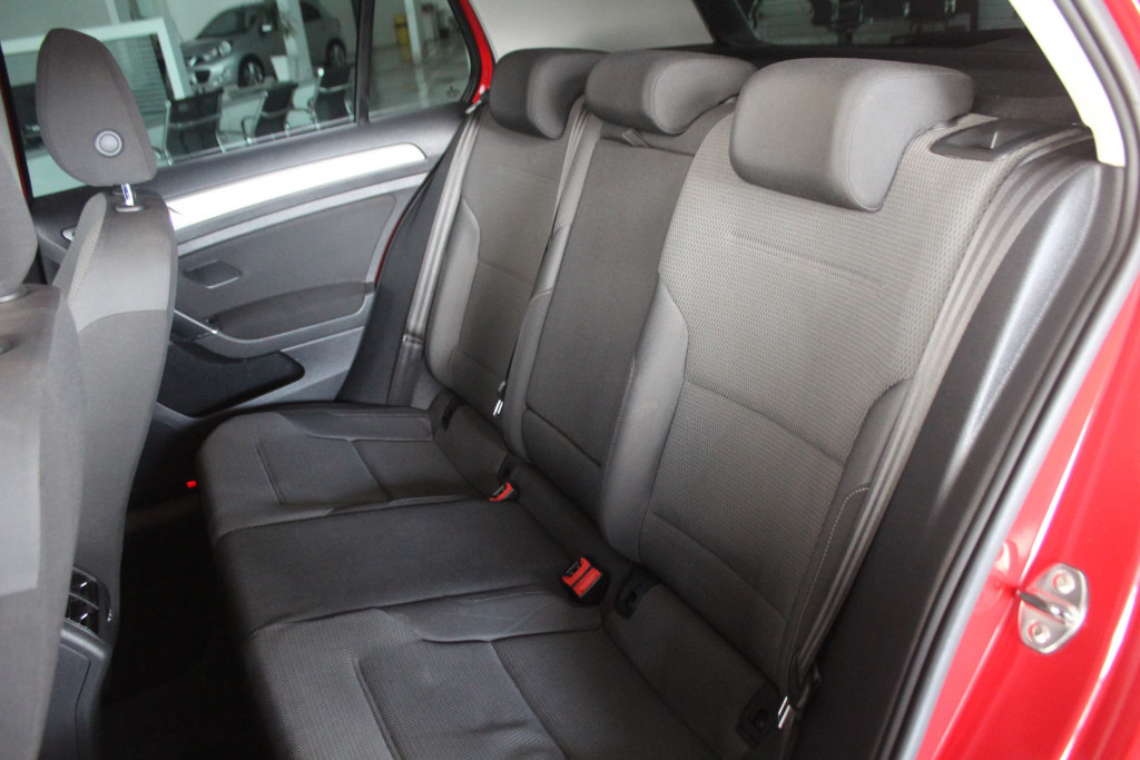 Imagem do veículo VOLKSWAGEN GOLF 1.4 TSI COMFORTLINE 16V GASOLINA 4P AUTOMÁTICO