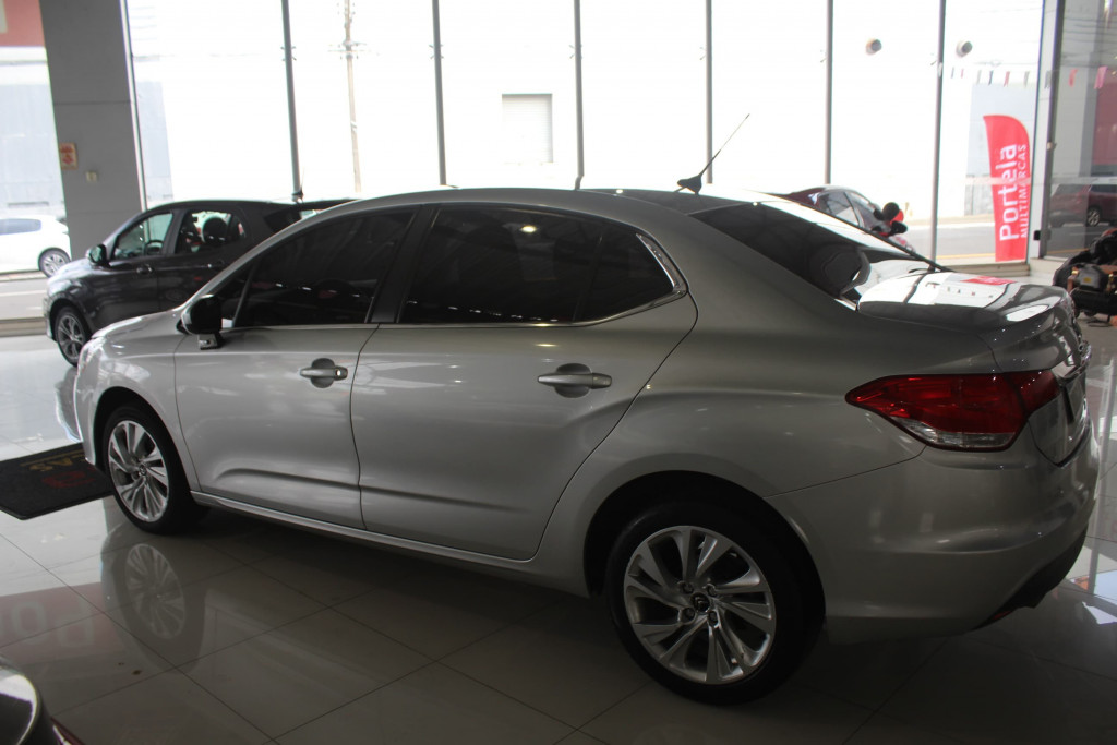 Imagem do veículo CITROËN C4 LOUNGE 2.0 MPFI TENDANCE 16V FLEX 4P AUTOMÁTICO