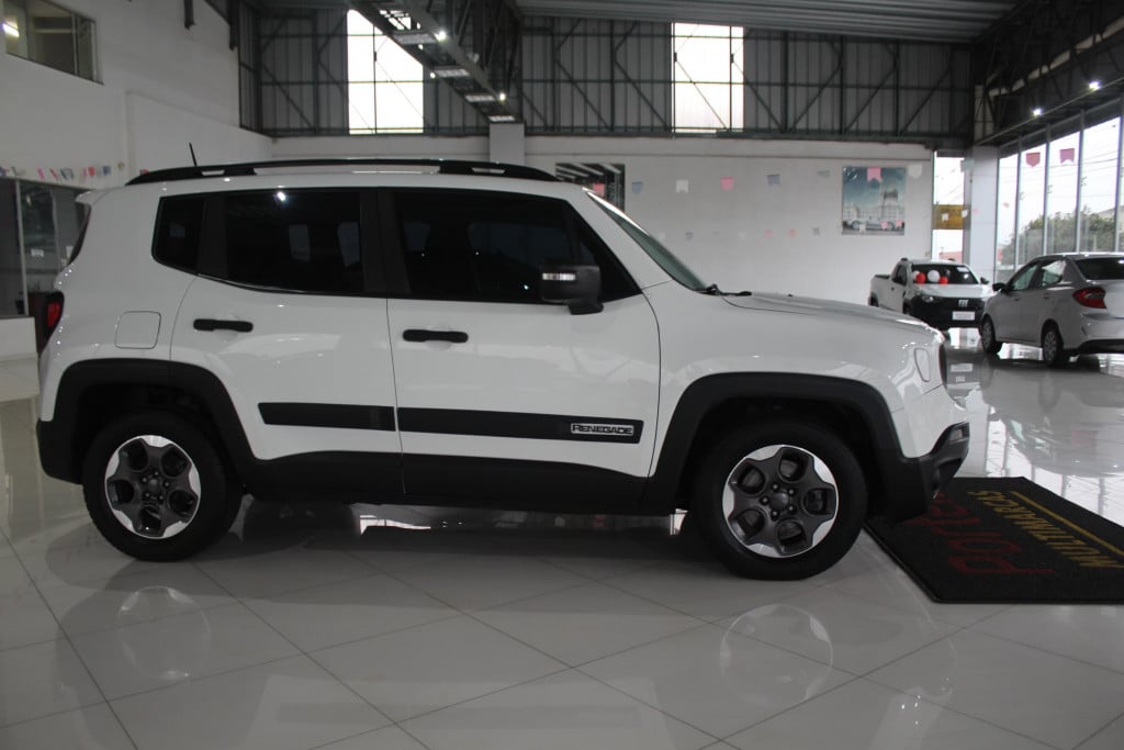 Imagem do veículo JEEP RENEGADE 1.8 16V FLEX 4P AUTOMÁTICO