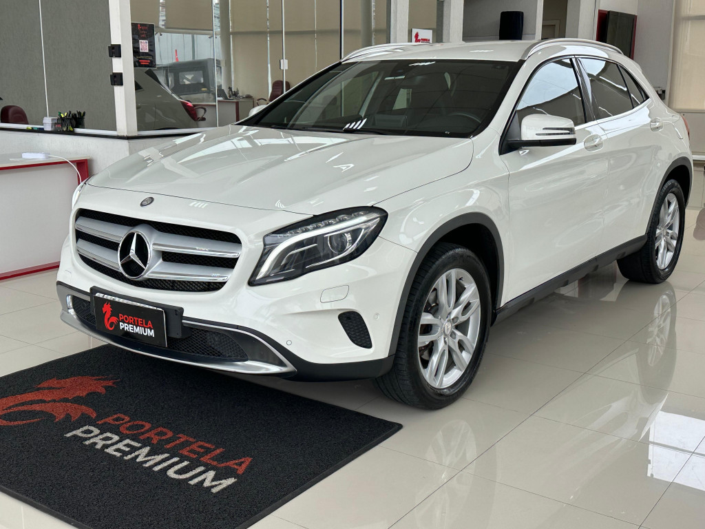 Imagem do veículo MERCEDES-BENZ GLA 200 1.6 CGI ADVANCE 16V TURBO FLEX 4P AUTOMÁTICO