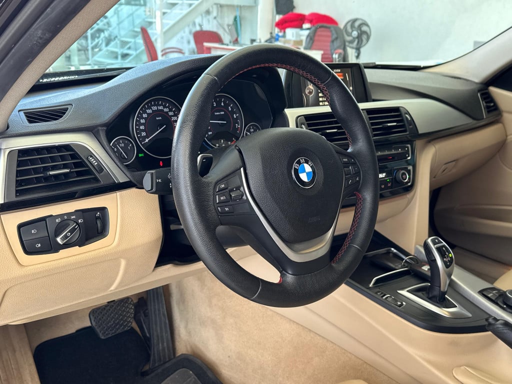 Imagem do veículo BMW 320i 2.0 16V TURBO ACTIVE FLEX 4P AUTOMÁTICO