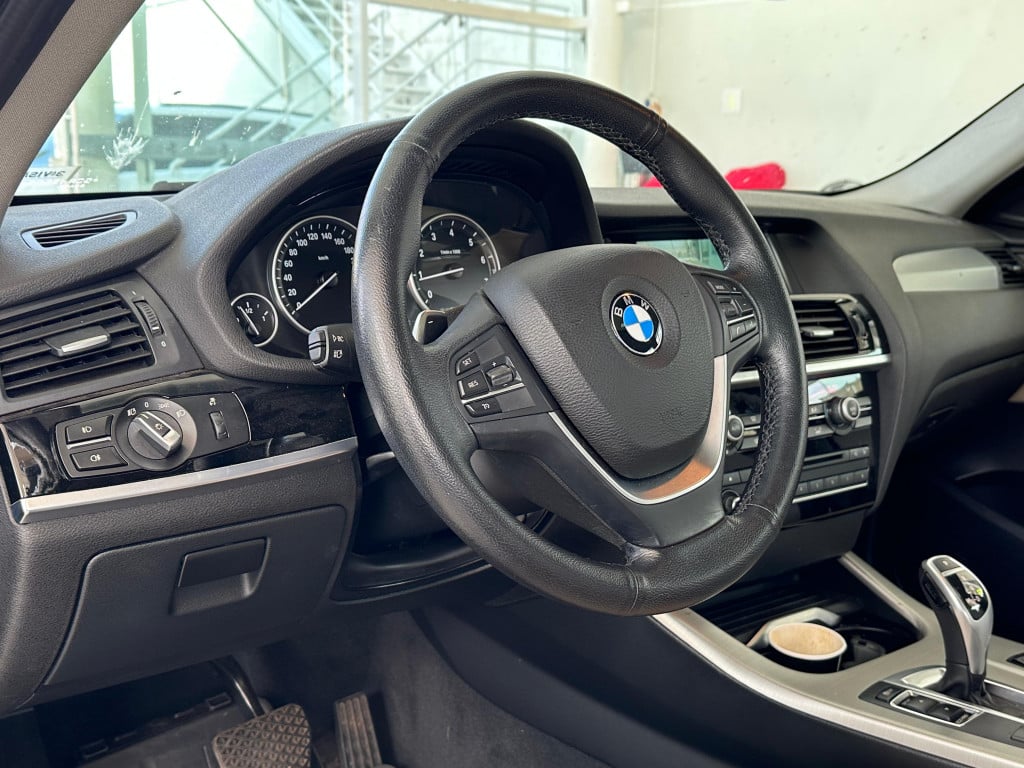 Imagem do veículo BMW X4 2.0 28I X LINE 4X4 16V TURBO GASOLINA 4P AUTOMÁTICO