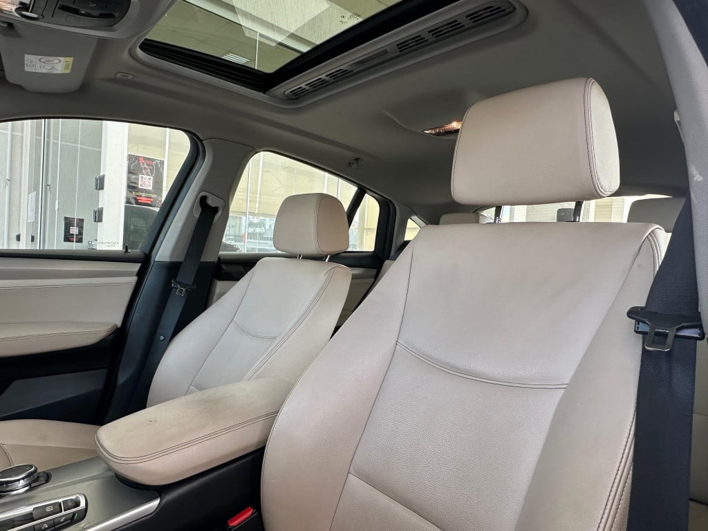 Imagem do veículo BMW X4 2.0 28I X LINE 4X4 16V TURBO GASOLINA 4P AUTOMÁTICO
