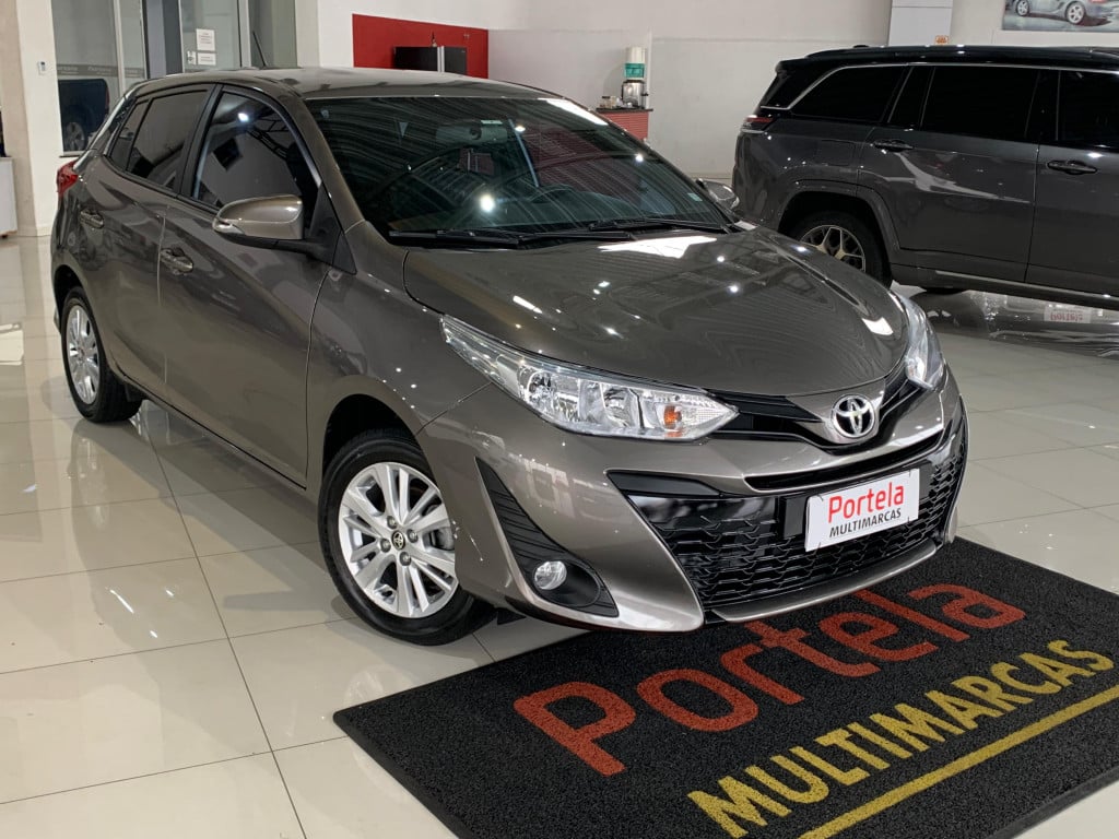 TOYOTA YARIS 1.3 16V FLEX XL LIVE MULTIDRIVE