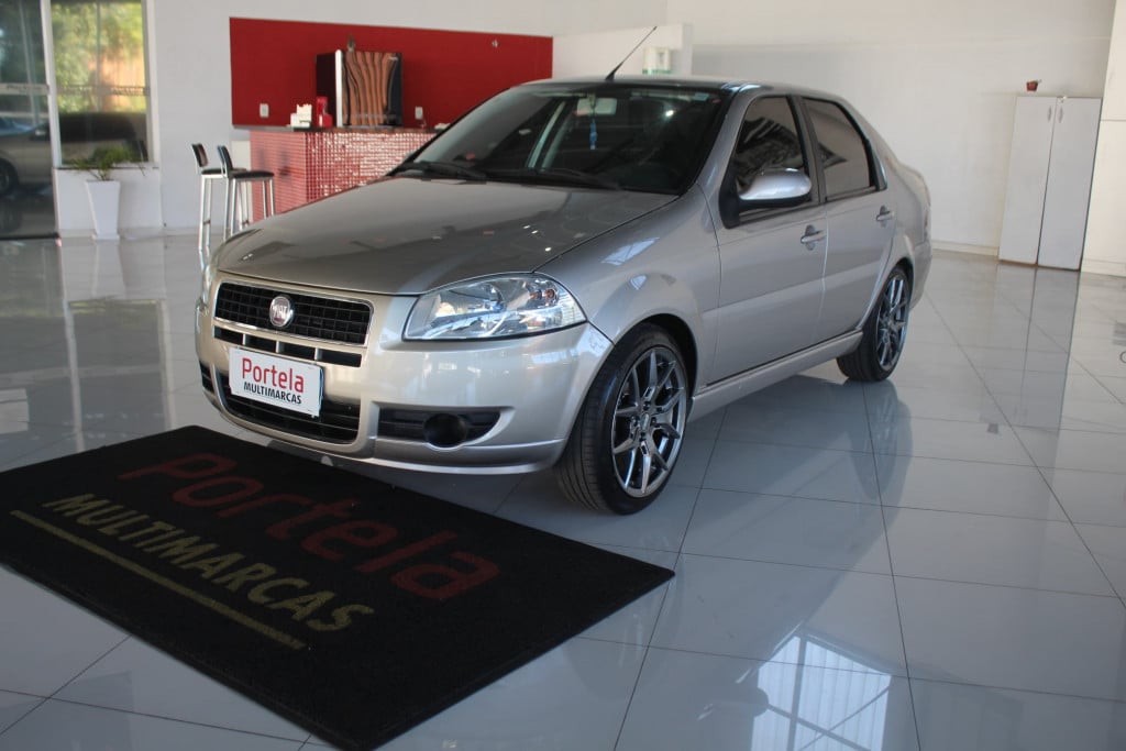Imagem do veículo FIAT SIENA 1.0 MPI FIRE CELEBRATION 8V FLEX 4P MANUAL