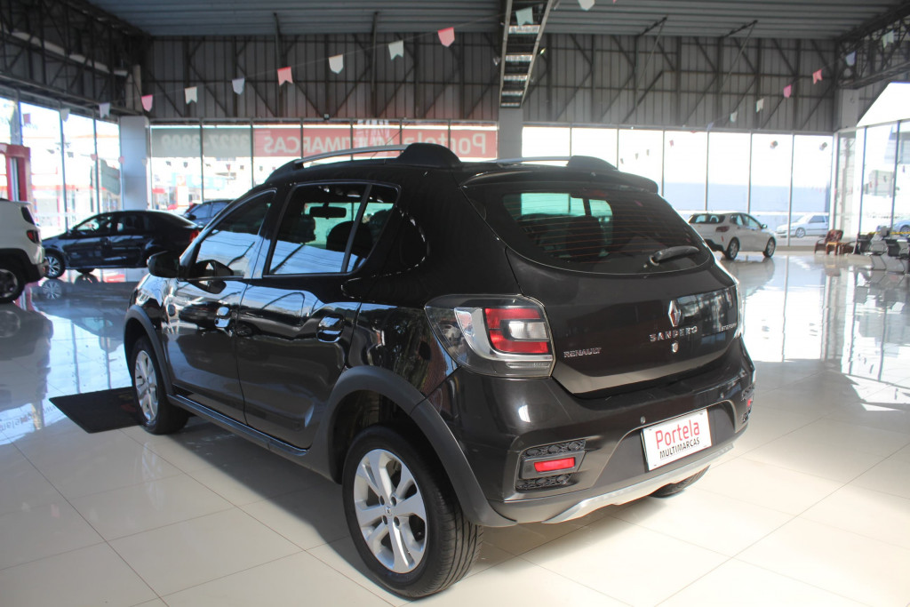 Imagem do veículo RENAULT SANDERO 1.6 16V SCE FLEX STEPWAY EASY-R
