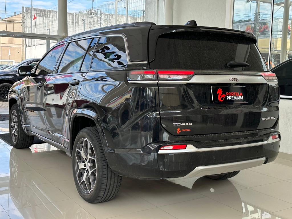 Imagem do veículo JEEP COMMANDER 2.0 TD380 Turbo Diesel Overland AT9