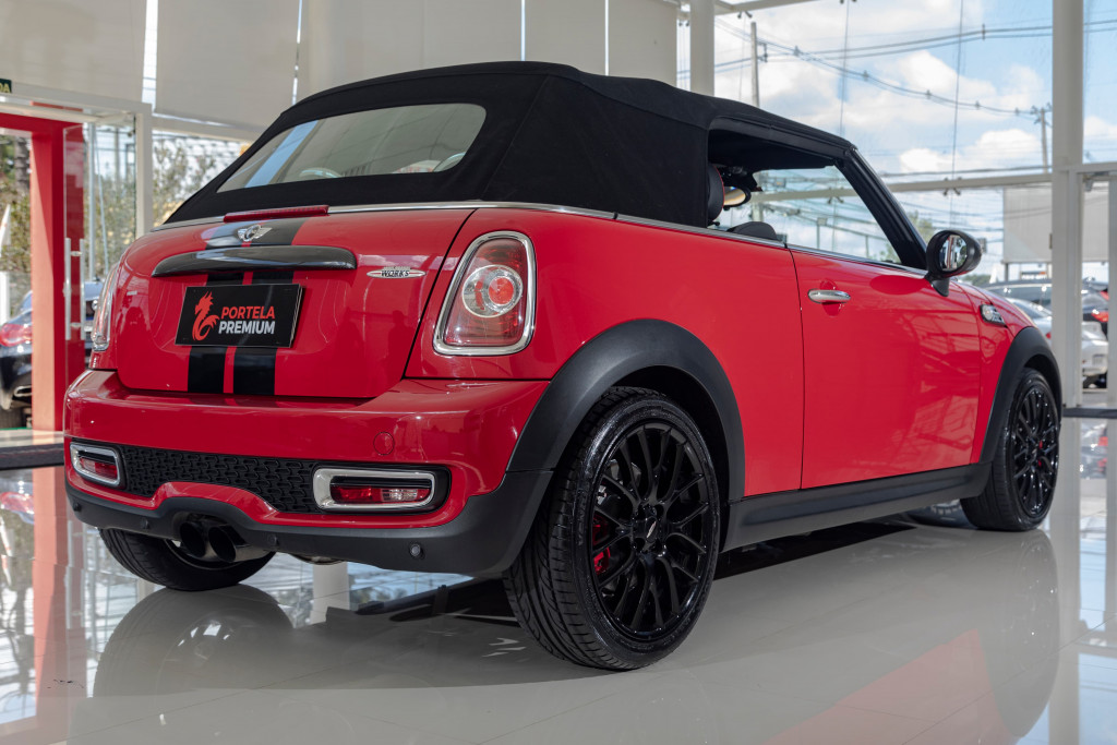 Imagem do veículo MINI JOHN COOPER WORKS 1.6 CABRIO 16V 211CV GASOLINA 2P MANUAL