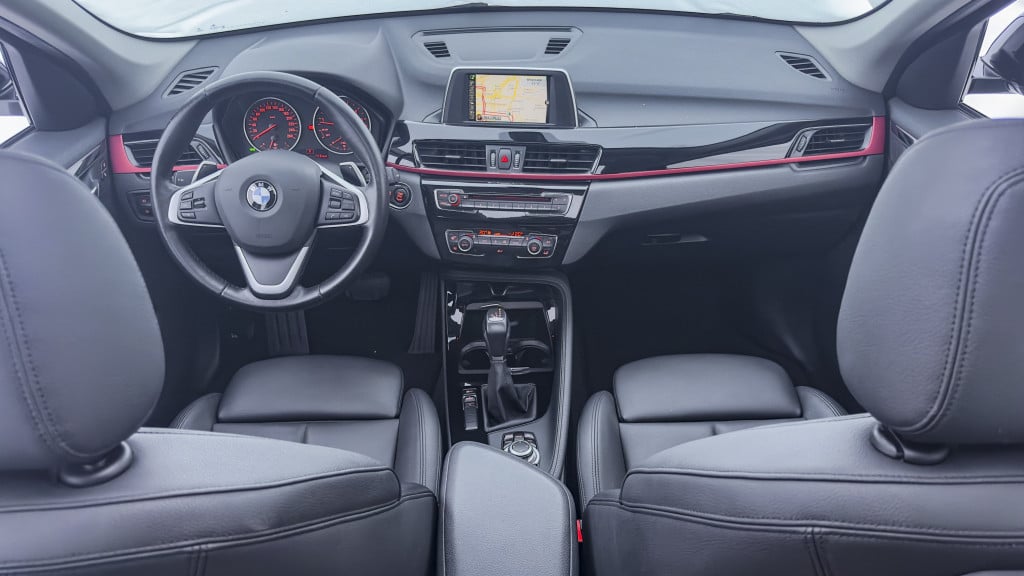 Imagem do veículo BMW X1 2.0 16V TURBO GASOLINA SDRIVE20I X-LINE 4P AUTOMÁTICO