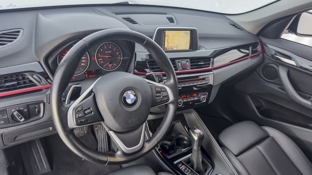 Imagem do veículo BMW X1 2.0 16V TURBO GASOLINA SDRIVE20I X-LINE 4P AUTOMÁTICO